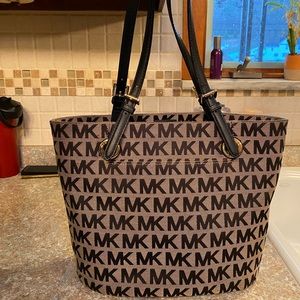 Michael Kors Shoulder Bag